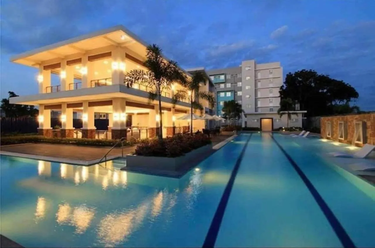 Daire Lan'Z Cozy 2 Bedroom 8 Spatial Maa Davao City