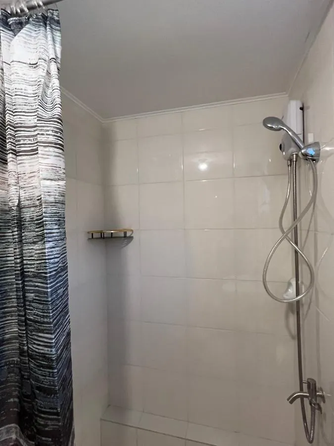 Lan'Z Cozy 2 Bedroom 8 Spatial Maa Davao City 0*,  Filipinler